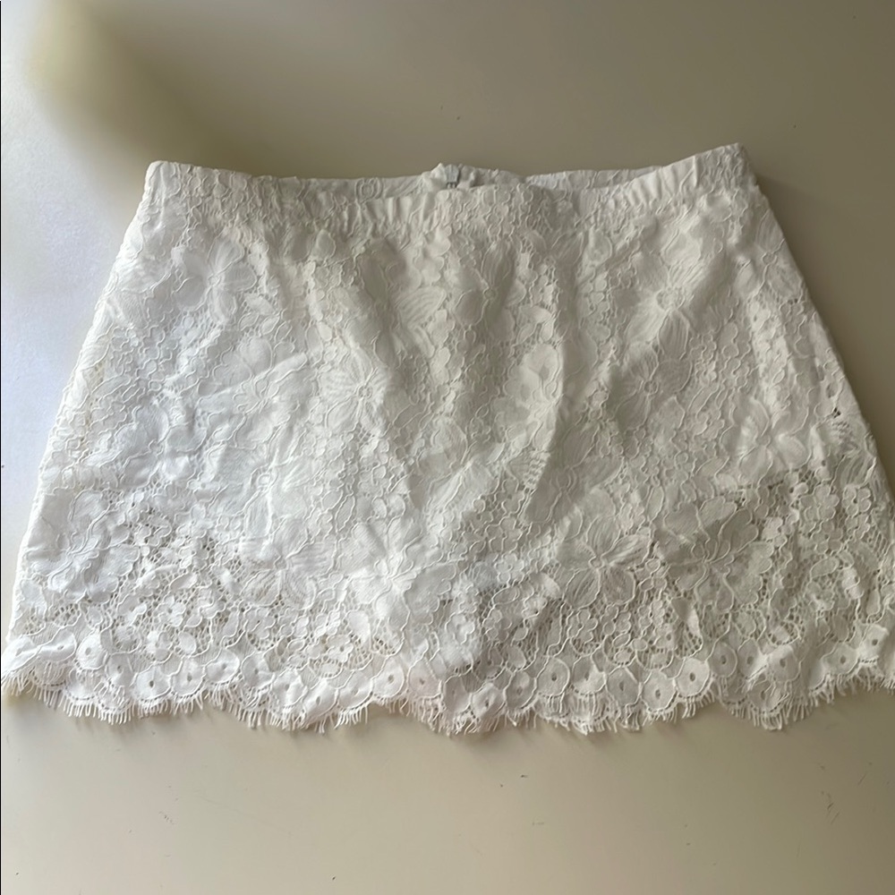 Edikted White Lace Mini Skirt - Picture 2 of 5